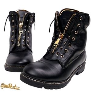 Via PINKY black moto combat boots